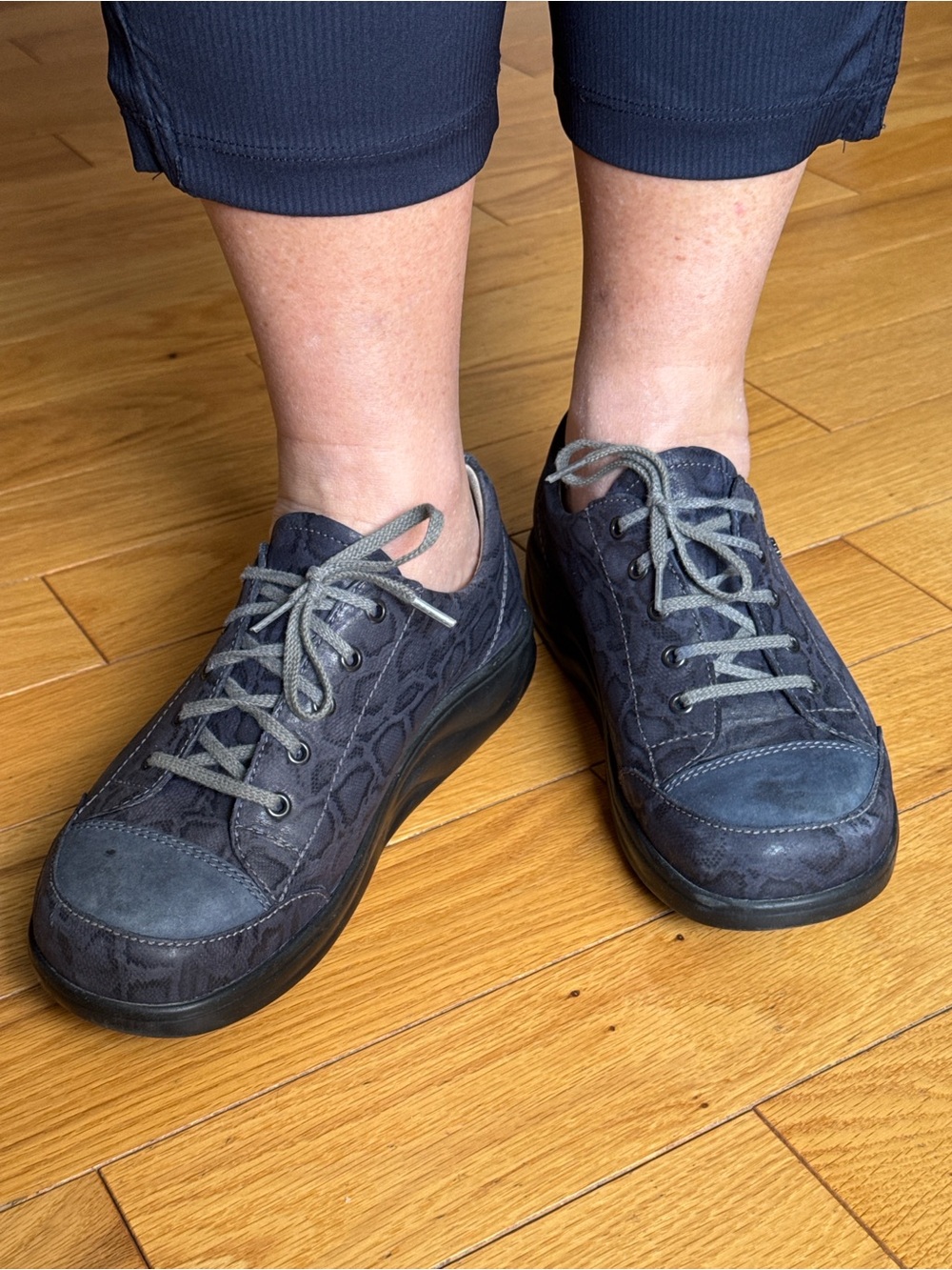 FINN COMFORT Navy Leather Comfort Shoes Women’s Germany